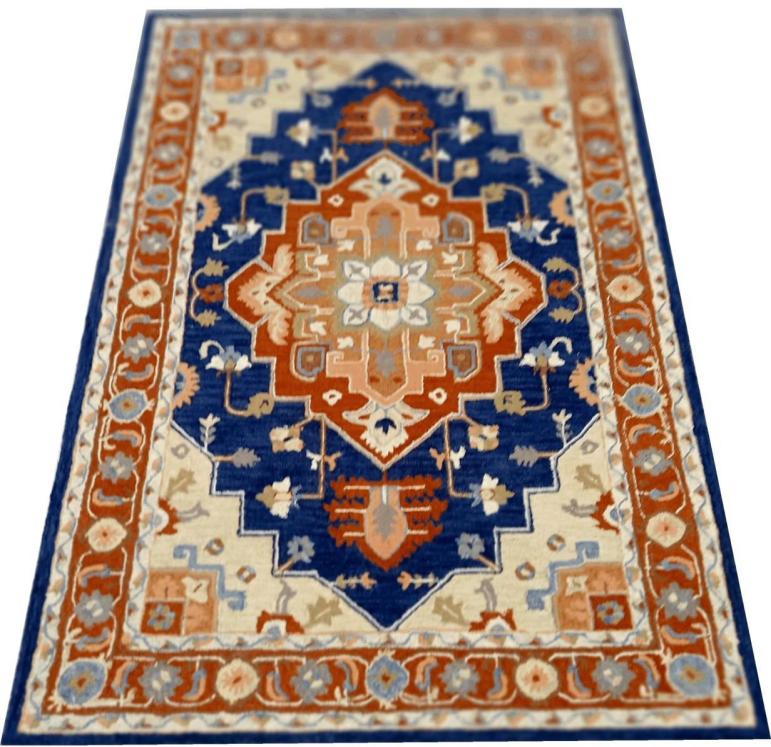 Crescentz carpet